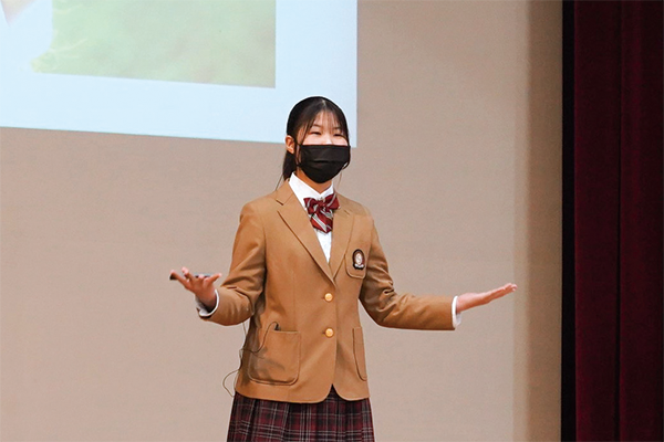 英語を深く学んでいく 生徒が発言する授業